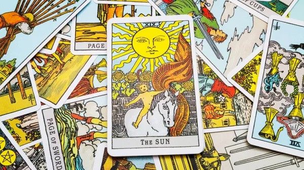 Oracle deck reading